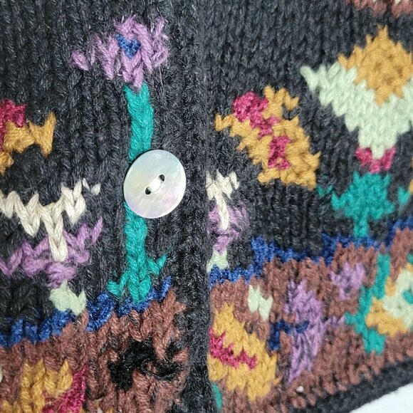 Vintage Women's M Sweater Vest Cardigan Granny Core Cottage Core Black Multicolo - Picture 4 of 10